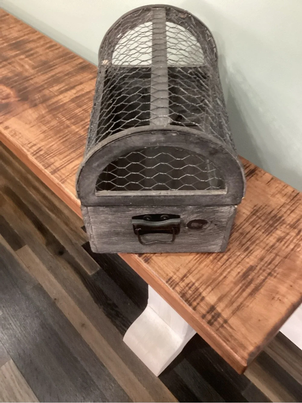 Rustic Gray Wood and Wire Display Box